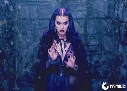 Pai de Katy Perry diz que cantora é “filha do diabo”