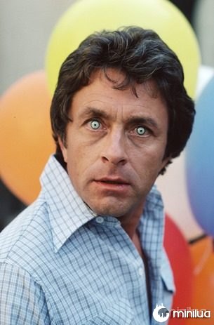 LOS ANGELES - DECEMBER 14: THE INCREDIBLE HULK cast member Bill Bixby as he transforms into the 'Hulk'. Episode 42: "Babaloa" Original Airdate: December 14, 1979. (Photo by CBS via Getty Images) *** Local Caption *** Bill Bixby