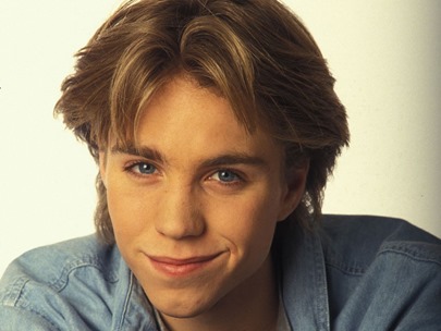 the-life-and-tragic-death-of-neverending-story-2-star-jonathan-brandis-313577