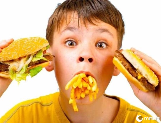 Quem vence a disputa: Fast Food ou alimentação saudável?