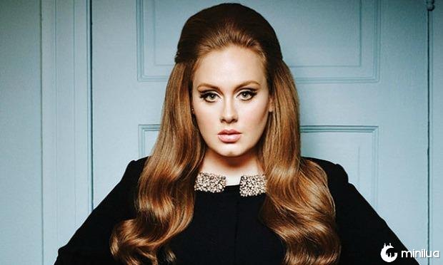 Adele segue em frente, e já estaria com novo namorado!