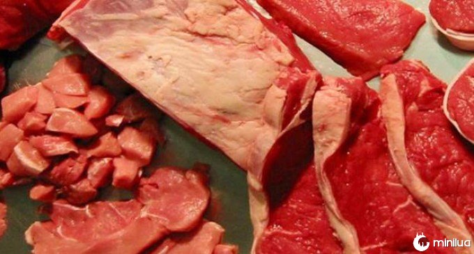 A carne vermelha realmente causa câncer?