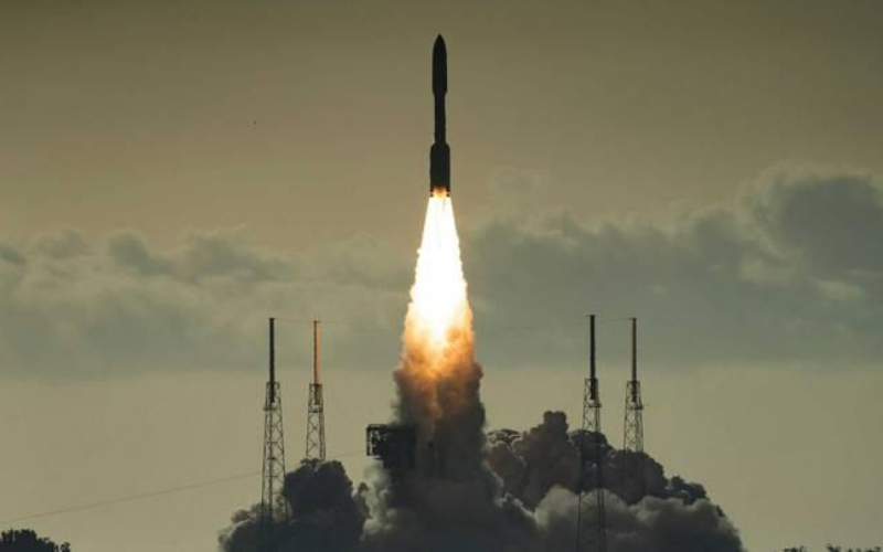 NASA restabelece contato com seu veículo espacial após perda de sinal